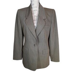 Linda Allard Ellen Tracy blazer